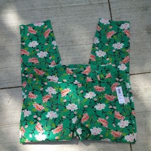 NWT Old Navy Pixie Floral Mint & Pink Capri Pants